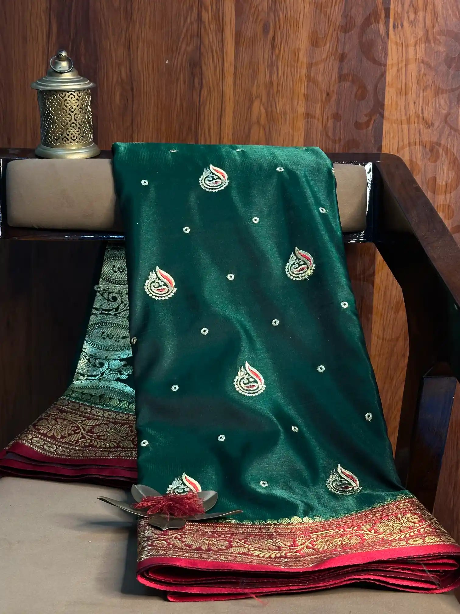 Eccentric Premium Satin Silk Embroidered Banarasi Saree