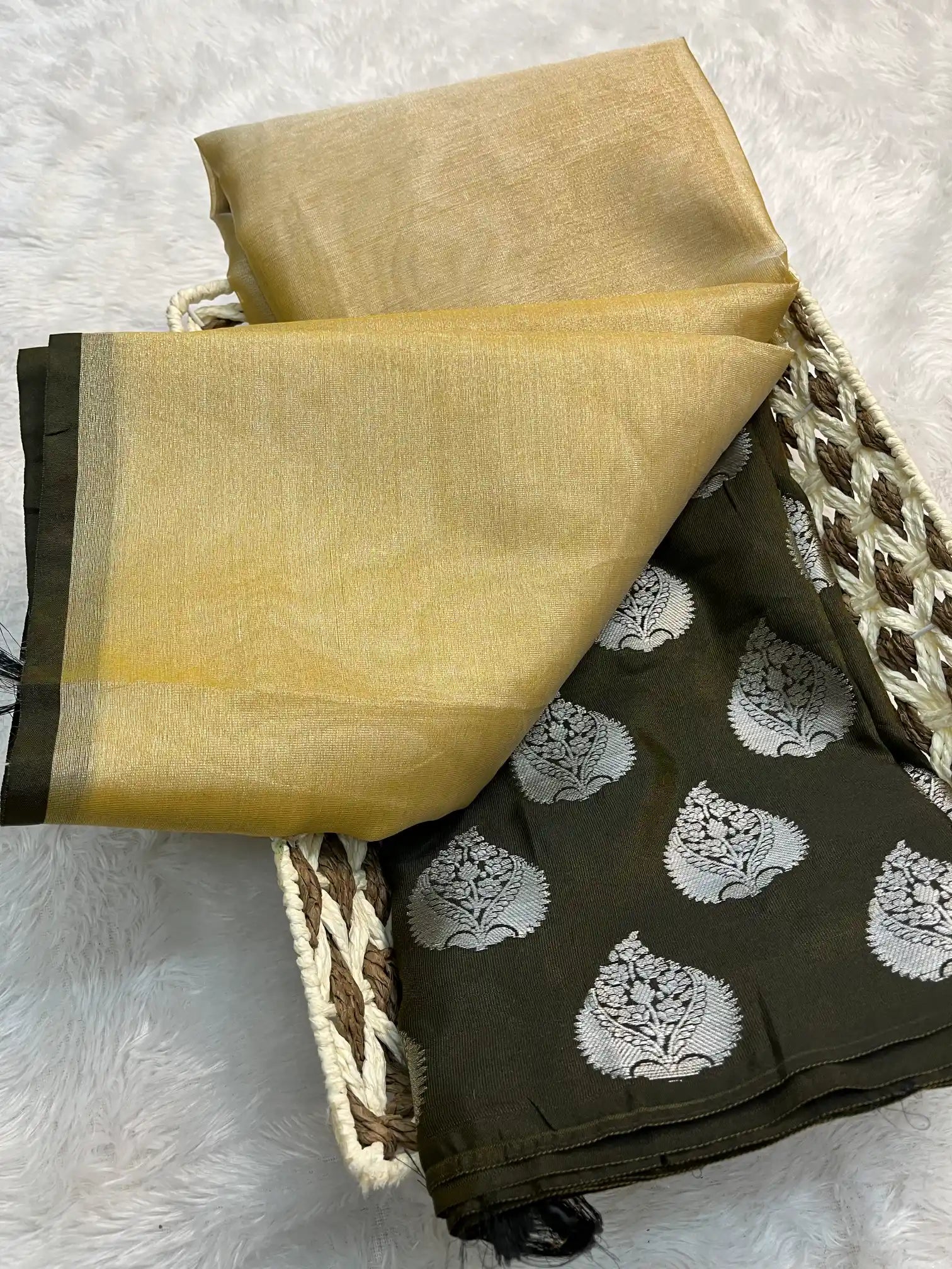 Eccentric Soft Silk Designer Banarasi Saree