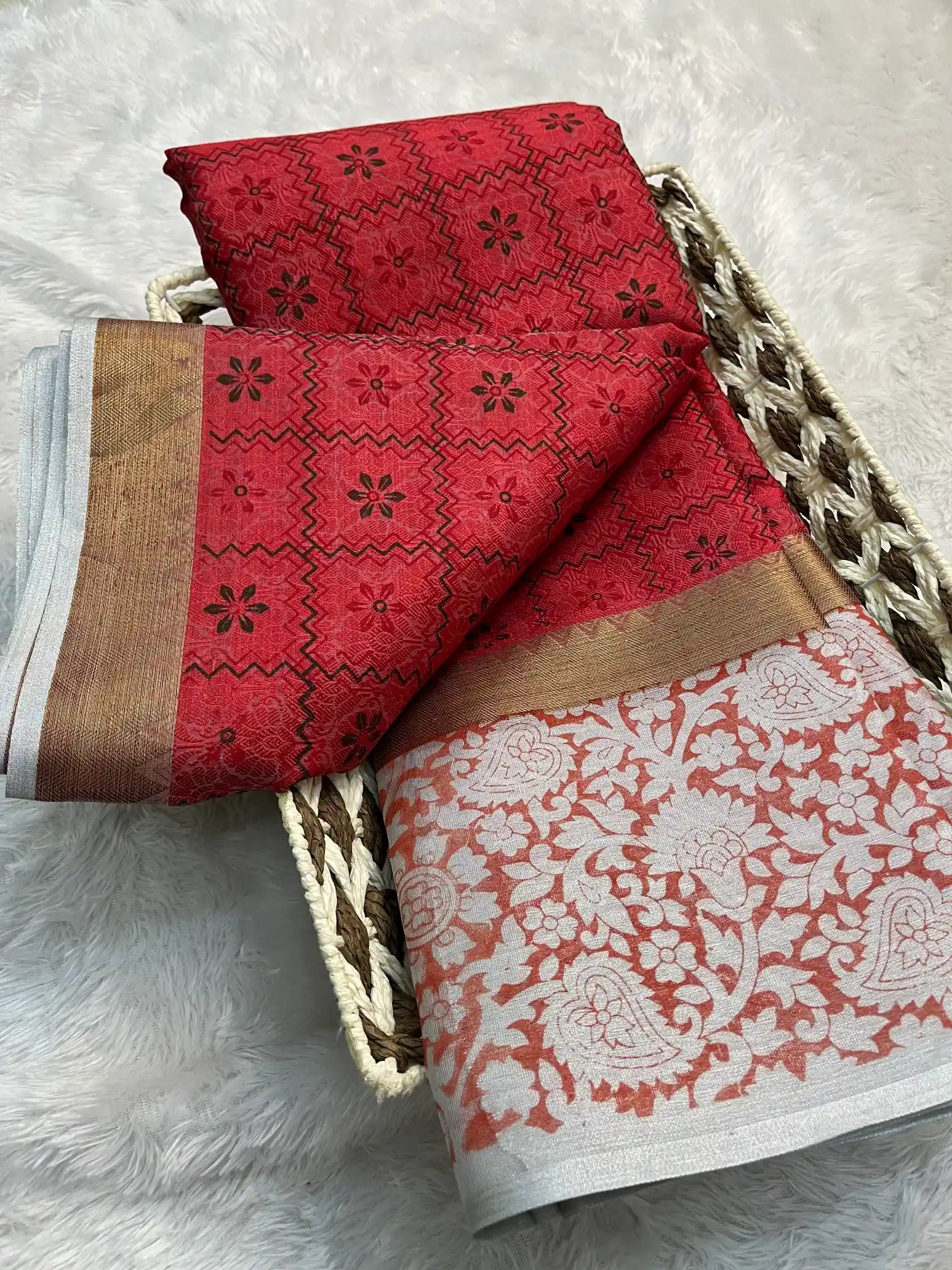 Eccentric Soft Silk Designer Printed Banarasi Saree