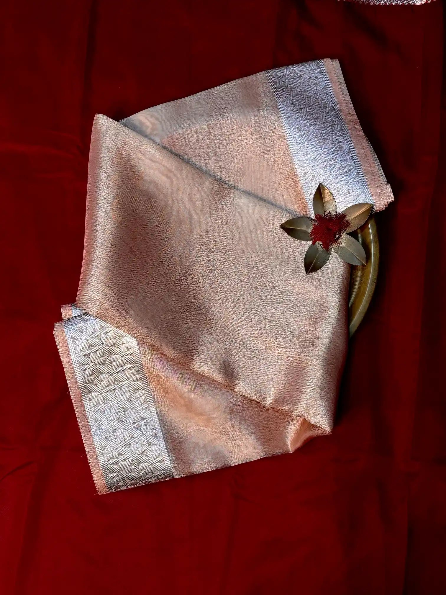 Eccentric Soft Tissue Traditional Jacquard Banarasi Saree
