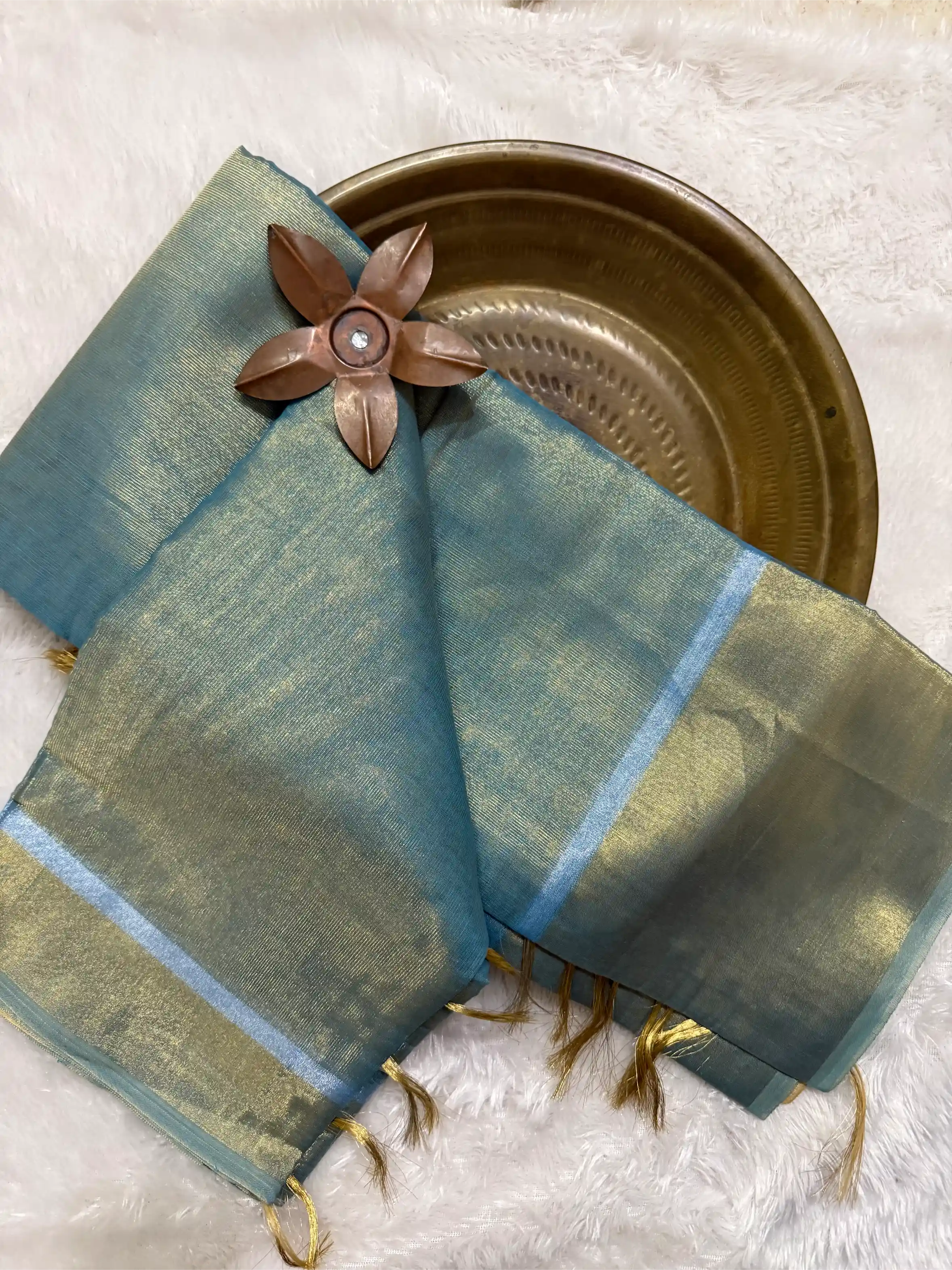 Eccentric Softsilk Traditional Jacquard Weave Banarasi Saree