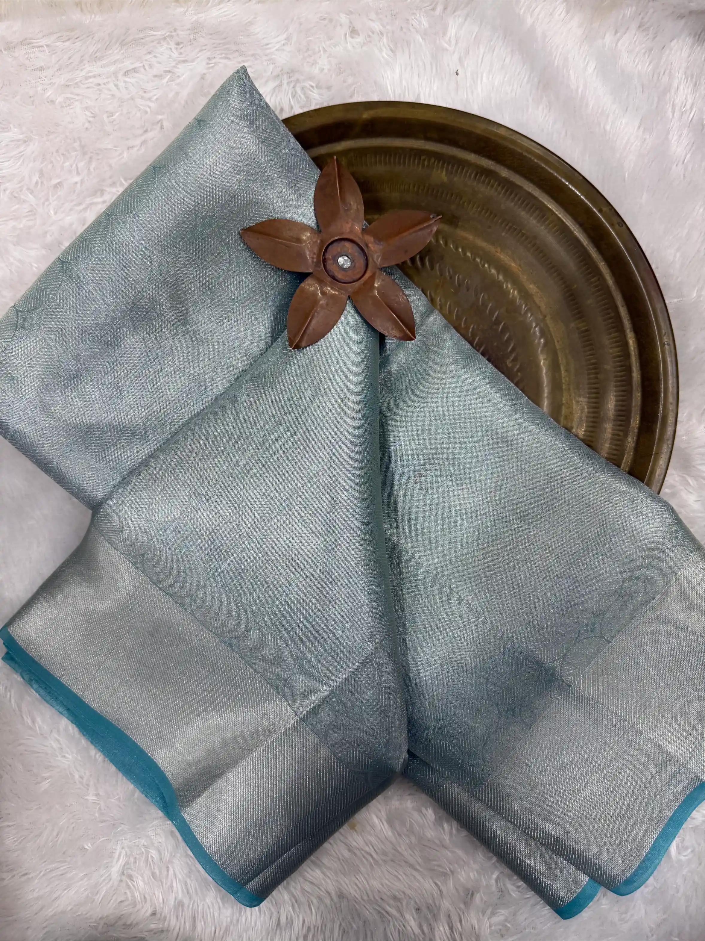 Eccentric Softsilk Traditional Jacquard Weave Banarasi Saree