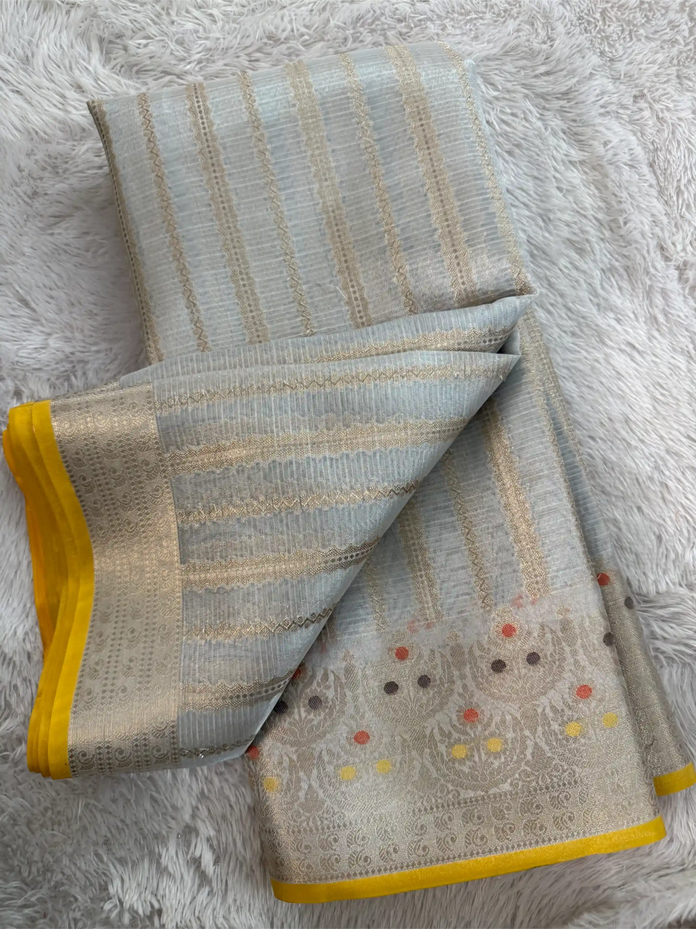 Eccentric Tissue Silk Meenakari Weave Banarasi Saree