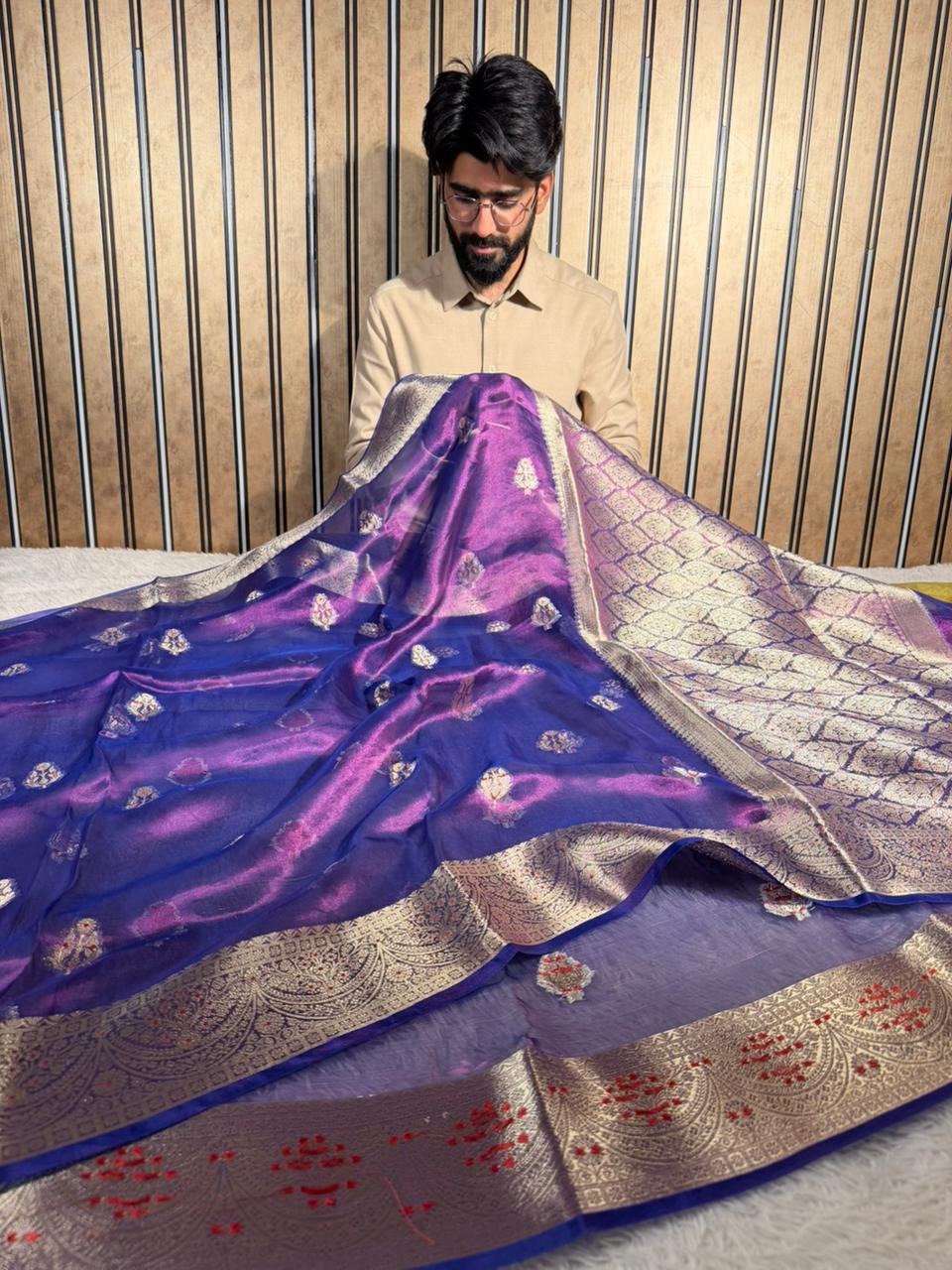 Eccentric Baigani shade pure tissue silk Banarasi saree