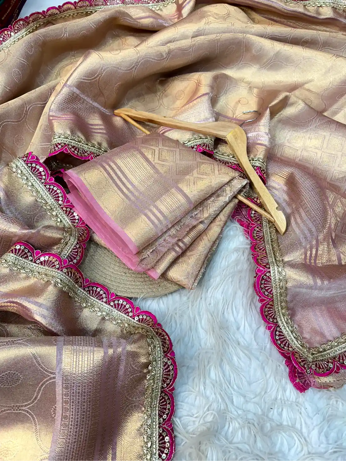 Dual Shaded Tissue Silk Designer Lace Work Banarasi Saree