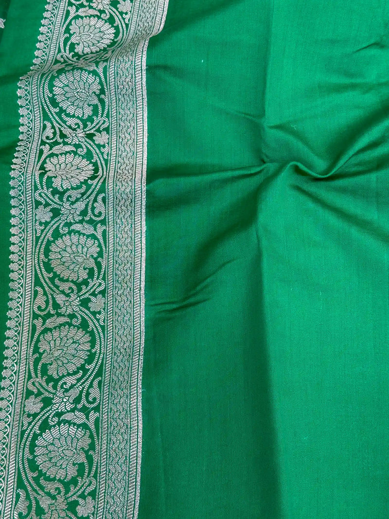 Emerald Green Intricate Meenakari Chiniya Silk Banarasi Saree