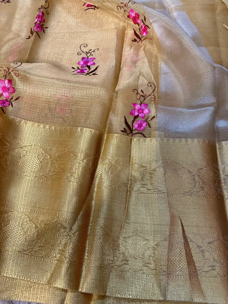 Exclusive Jacquard Weave Banarasi Saree