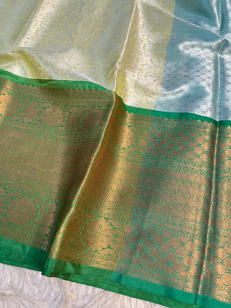 Exclusive Jacquard Weave Banarasi Saree