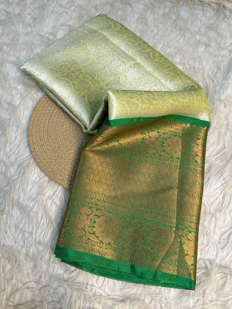 Exclusive Jacquard Weave Banarasi Saree