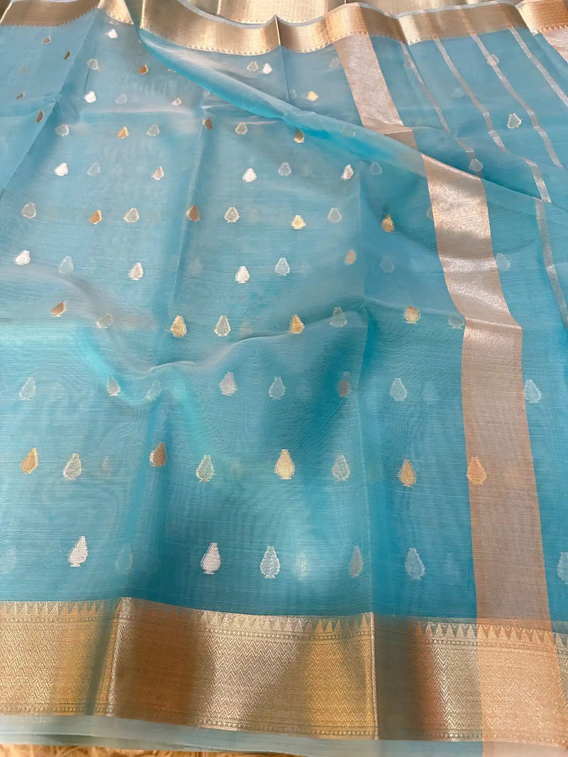 Exclusive Jacquard Weave Banarasi Saree