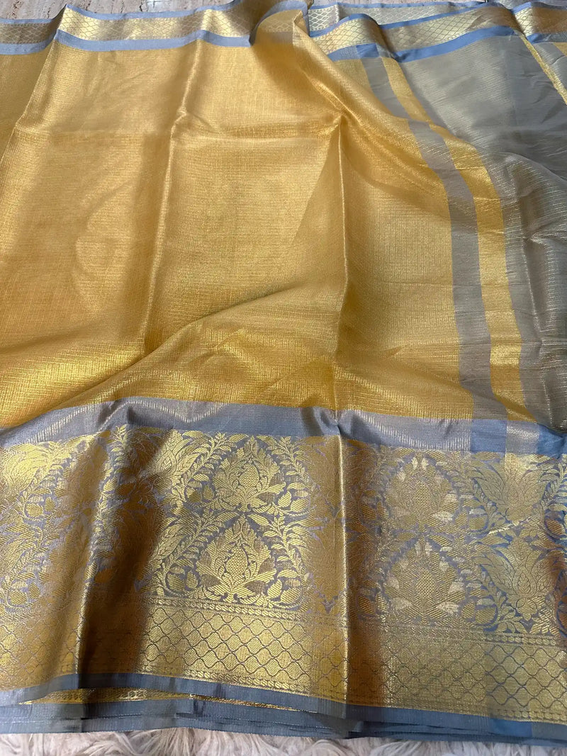 Exclusive Jacquard Weave Banarasi Saree