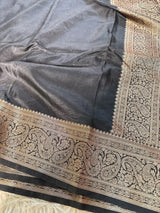 Exclusive Jacquard Weave Banarasi Saree