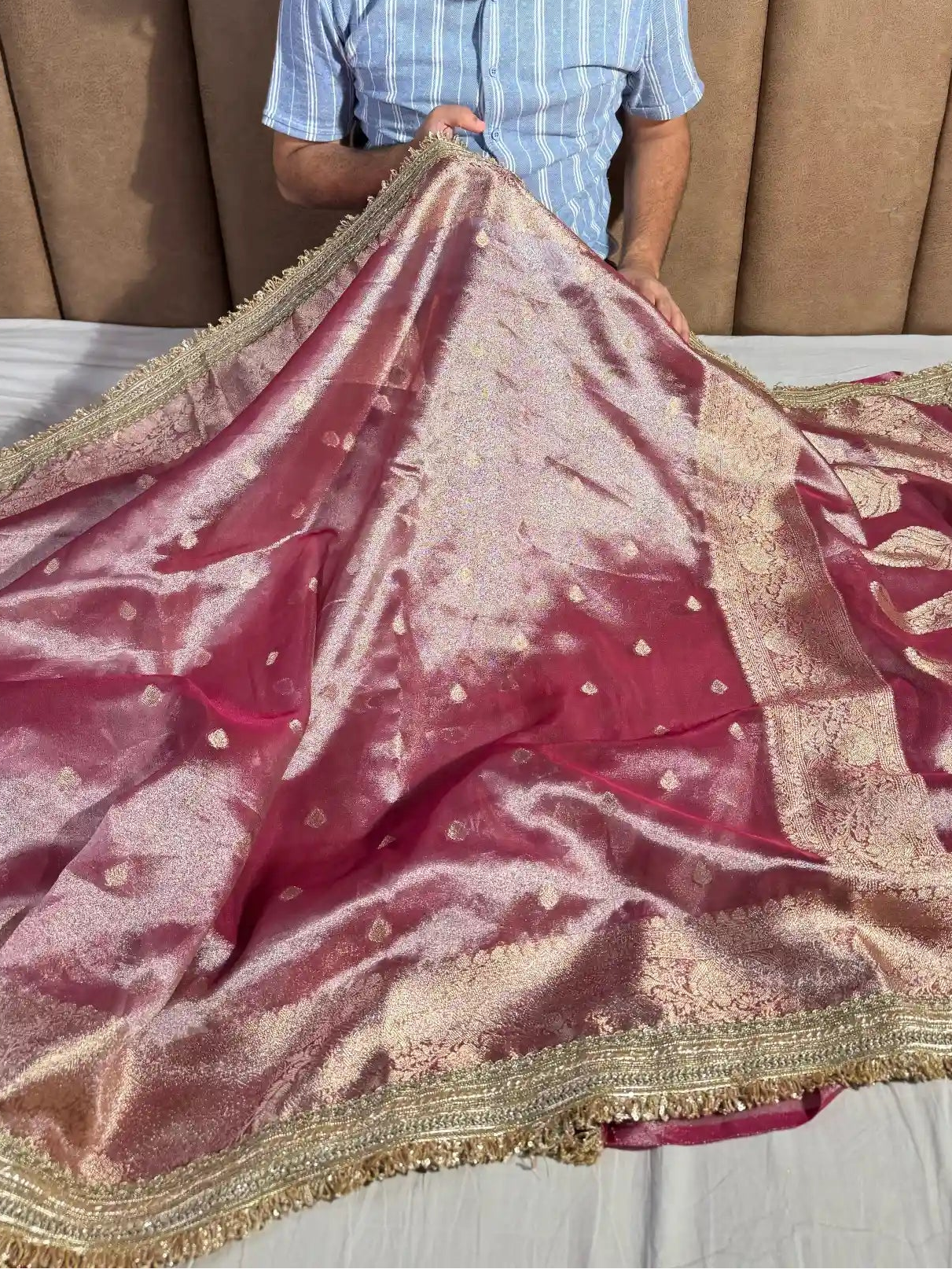 Excusite Tissue Silk Saree with Heeramandi Lace 