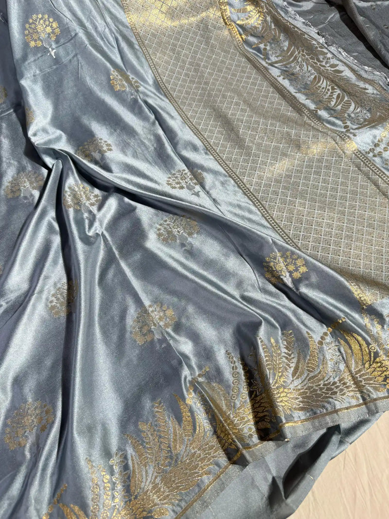 Eye Soothing Light Grey Semi Katan Silk Banarasi Saree with Jacquard Weave