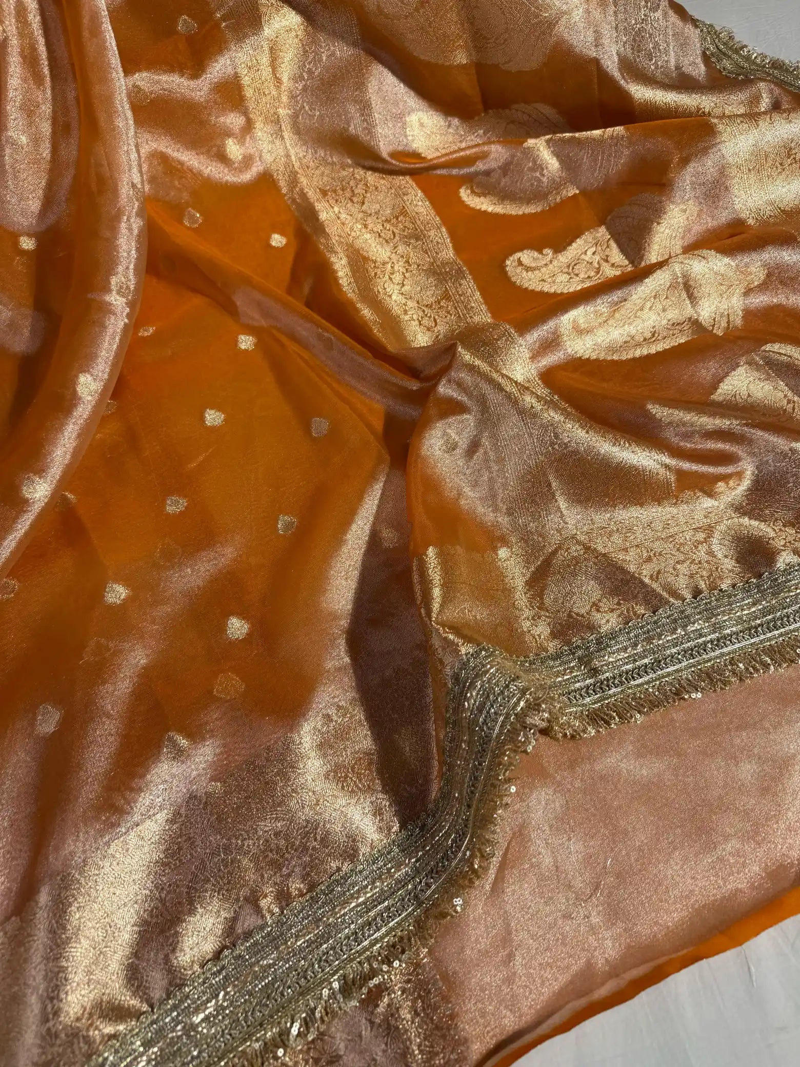 Eye Soothing Tissue Silk Lace Attached Banarasi Saree