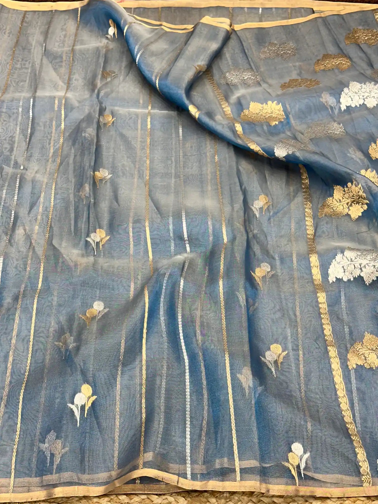 Firozi Blue Handwoven Pure Tissue Silk Banarasi Saree