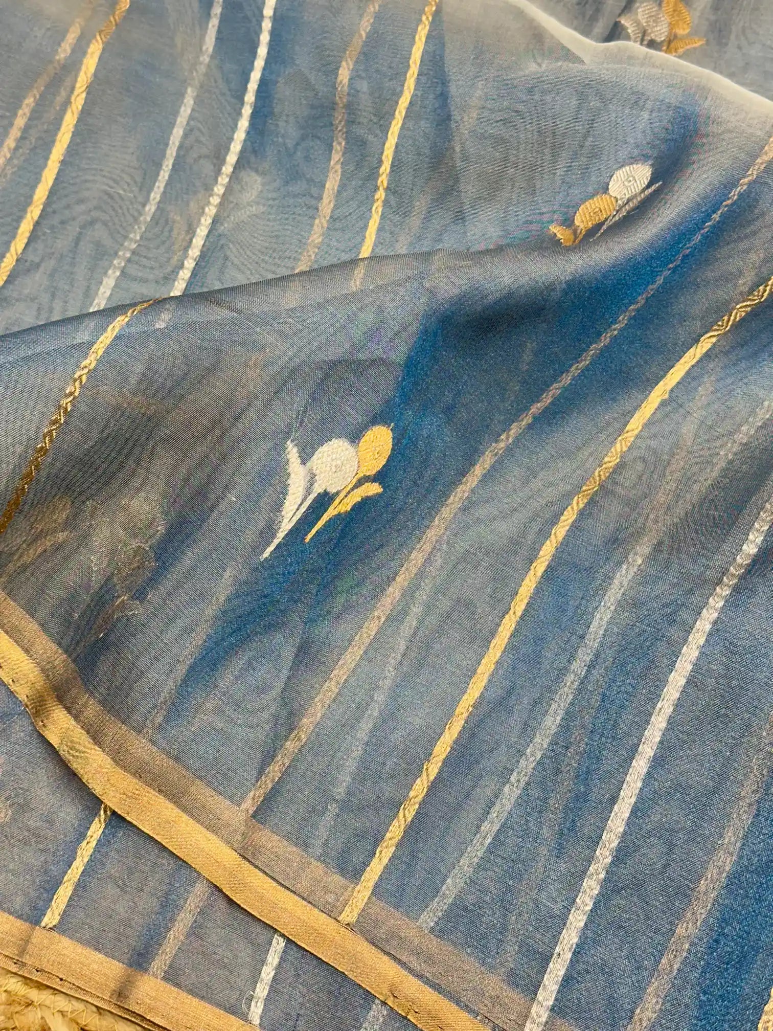 Firozi Blue Handwoven Pure Tissue Silk Banarasi Saree