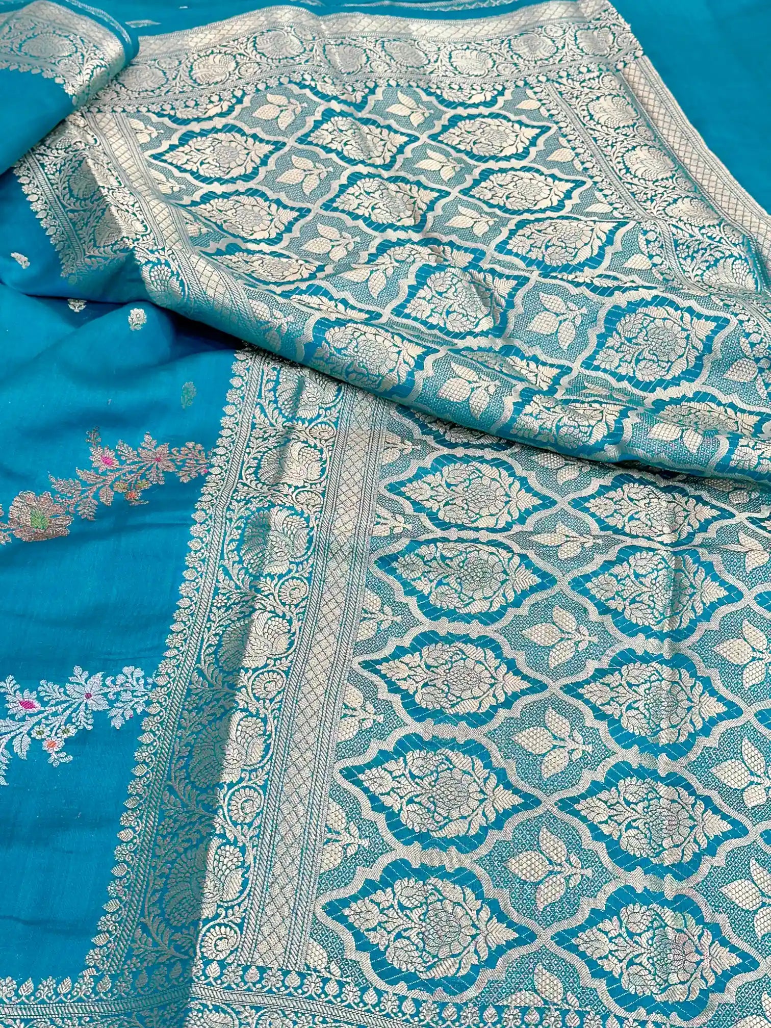 Firozi Blue Meenakari Leheriya Chiniya Silk Saree