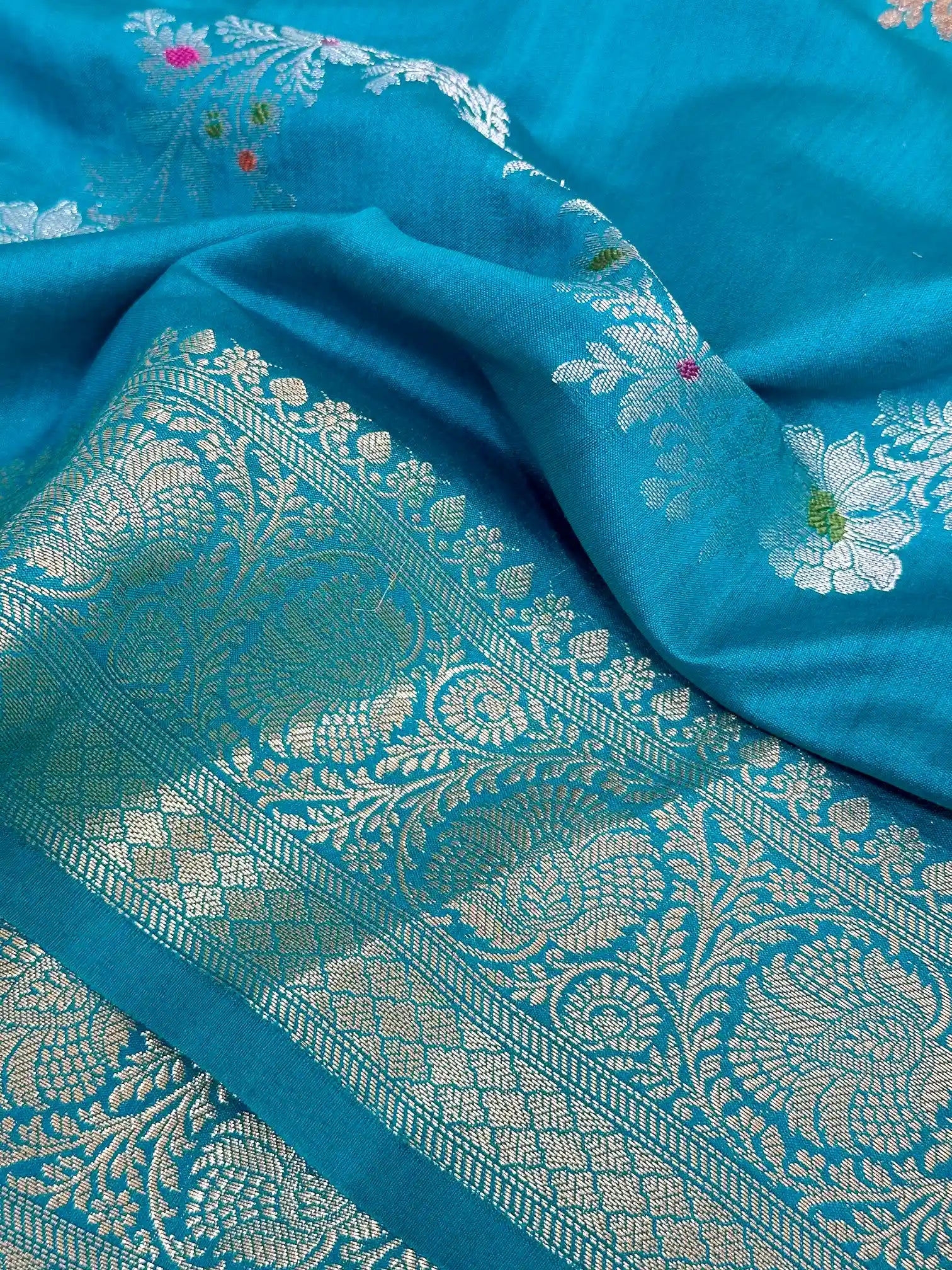 Firozi Blue Meenakari Leheriya Chiniya Silk Saree