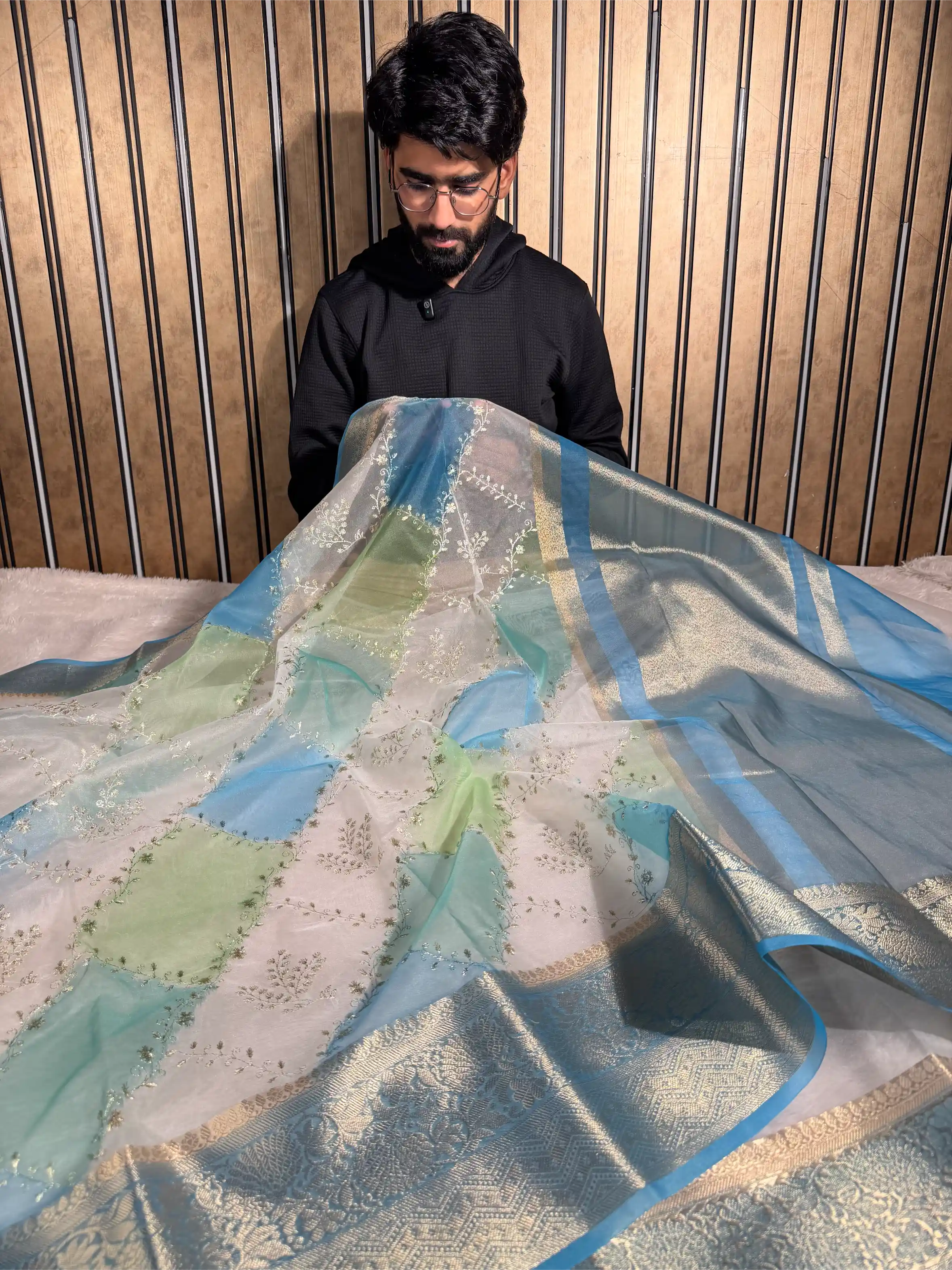 Firozi Blue Rangkat Dyed Oragnza Chikankari Embroidered Banarasi Saree