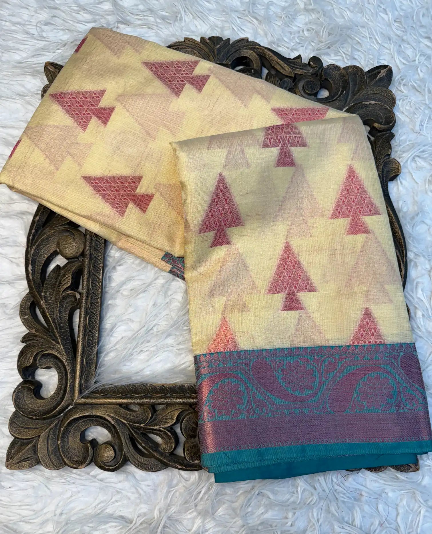 Contemporary Weave Softsilk Heritage Banarasi Saree