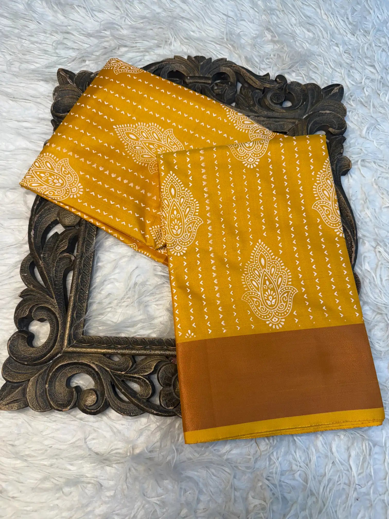 Contemporary Weave Softsilk Heritage Banarasi Saree