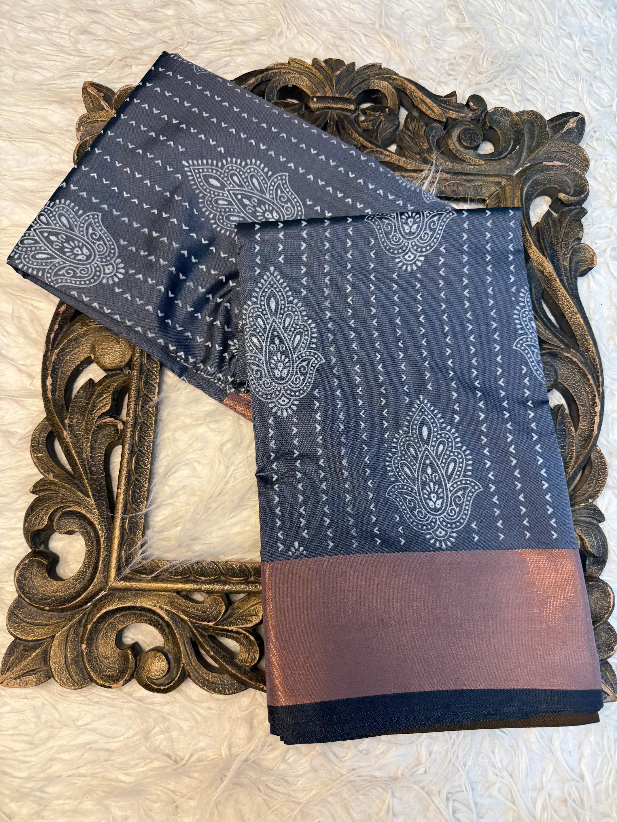 Contemporary Weave Softsilk Heritage Banarasi Saree