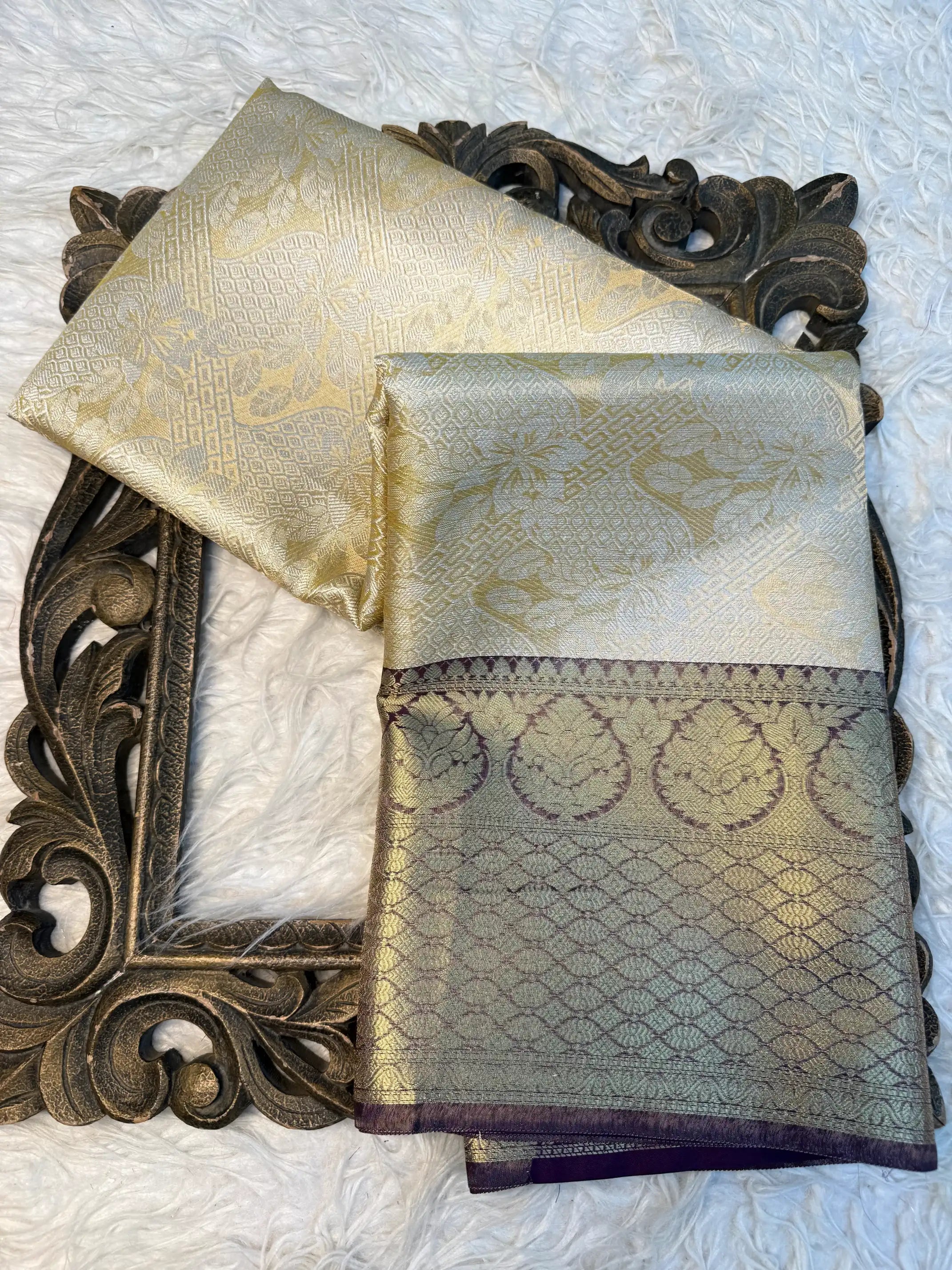 Contemporary Weave Softsilk Heritage Banarasi Saree
