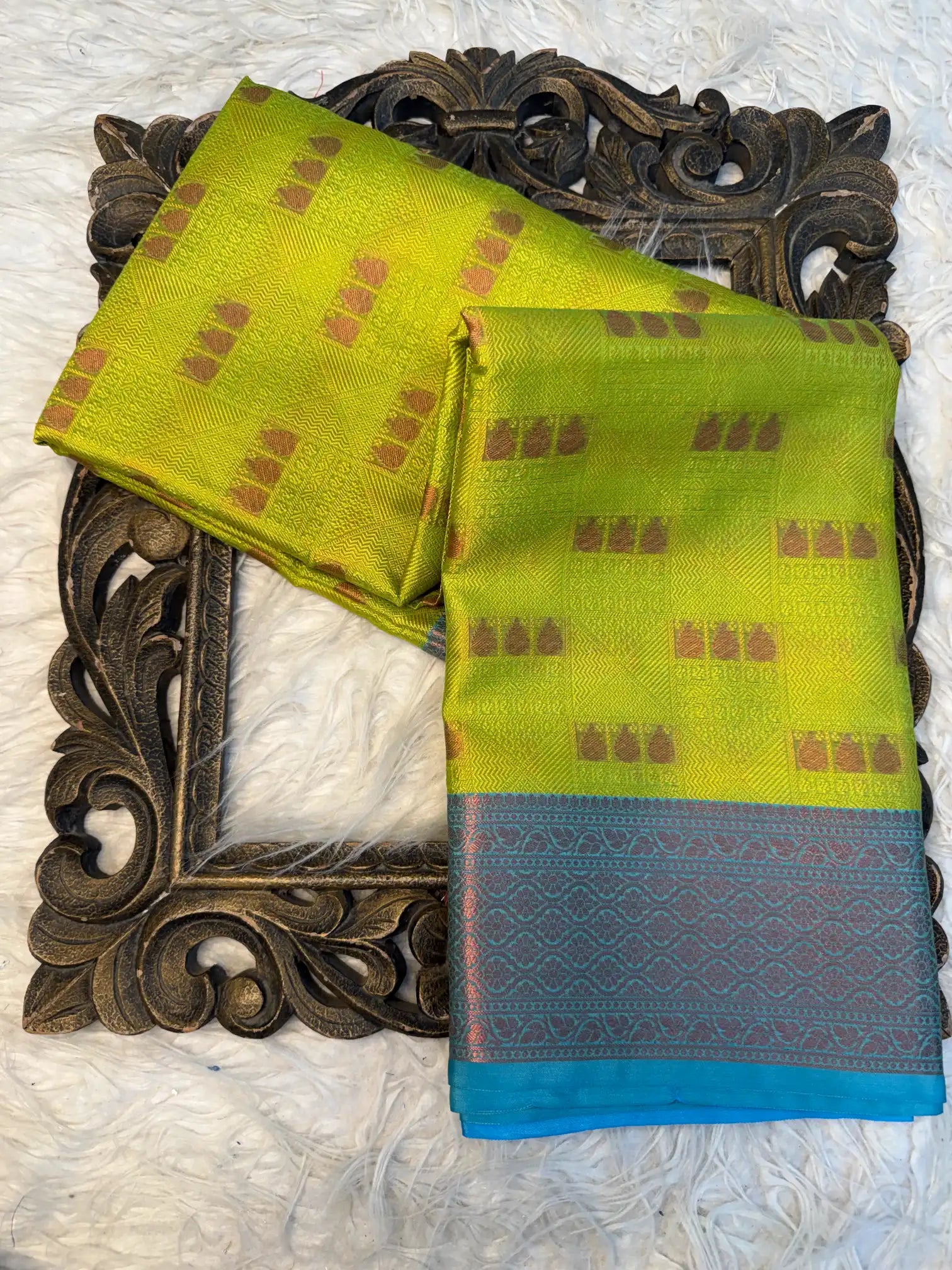 Contemporary Weave Softsilk Heritage Banarasi Saree