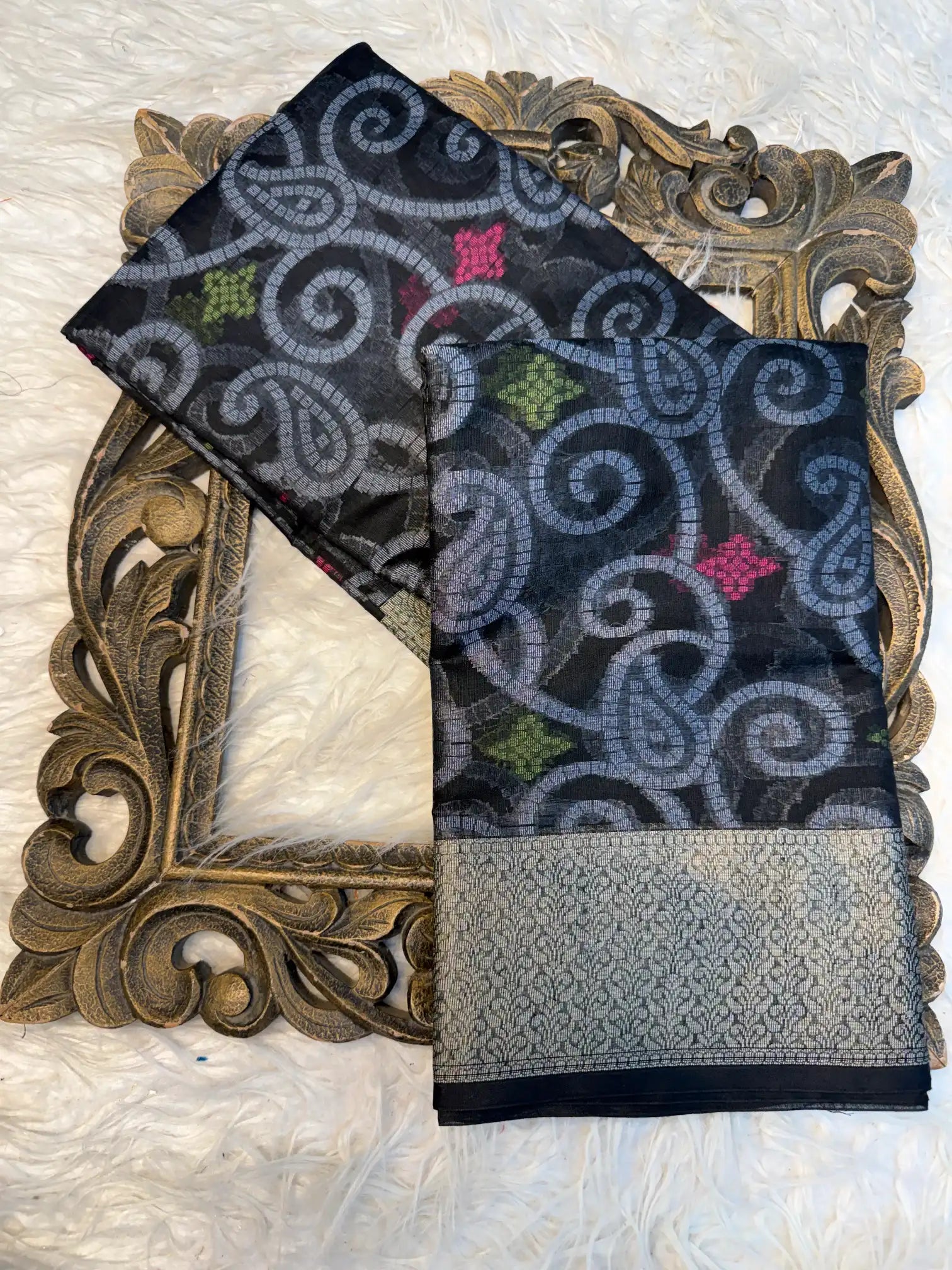 Traditional Weave Softsilk Banarasi Saree