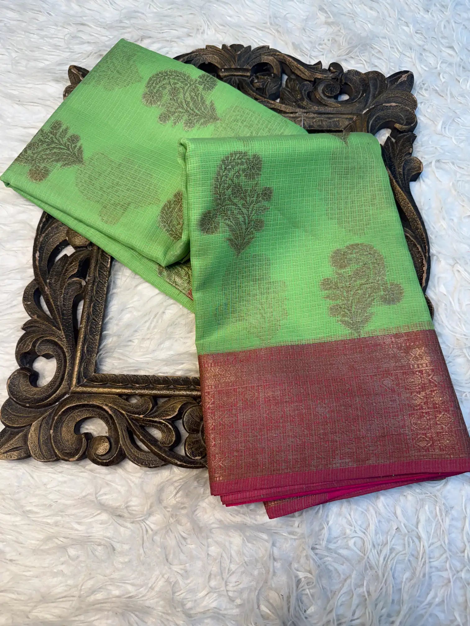 Contemporary Weave Softsilk Heritage Banarasi Saree