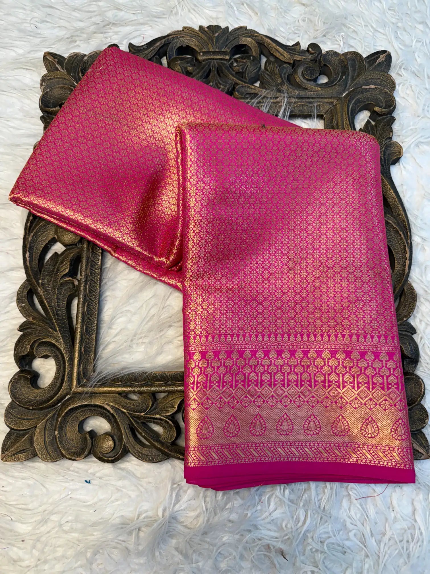 Contemporary Weave Softsilk Heritage Banarasi Saree