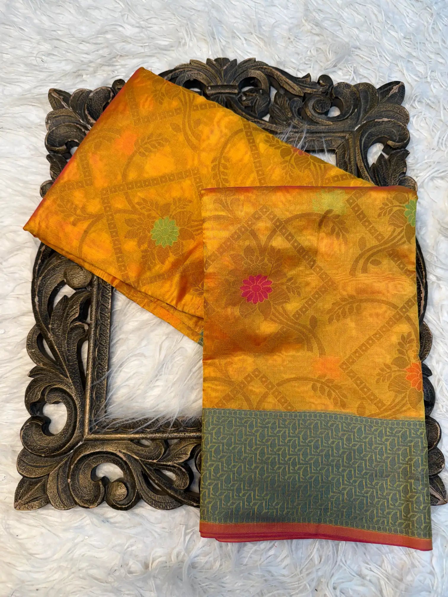 Contemporary Weave Softsilk Heritage Banarasi Saree