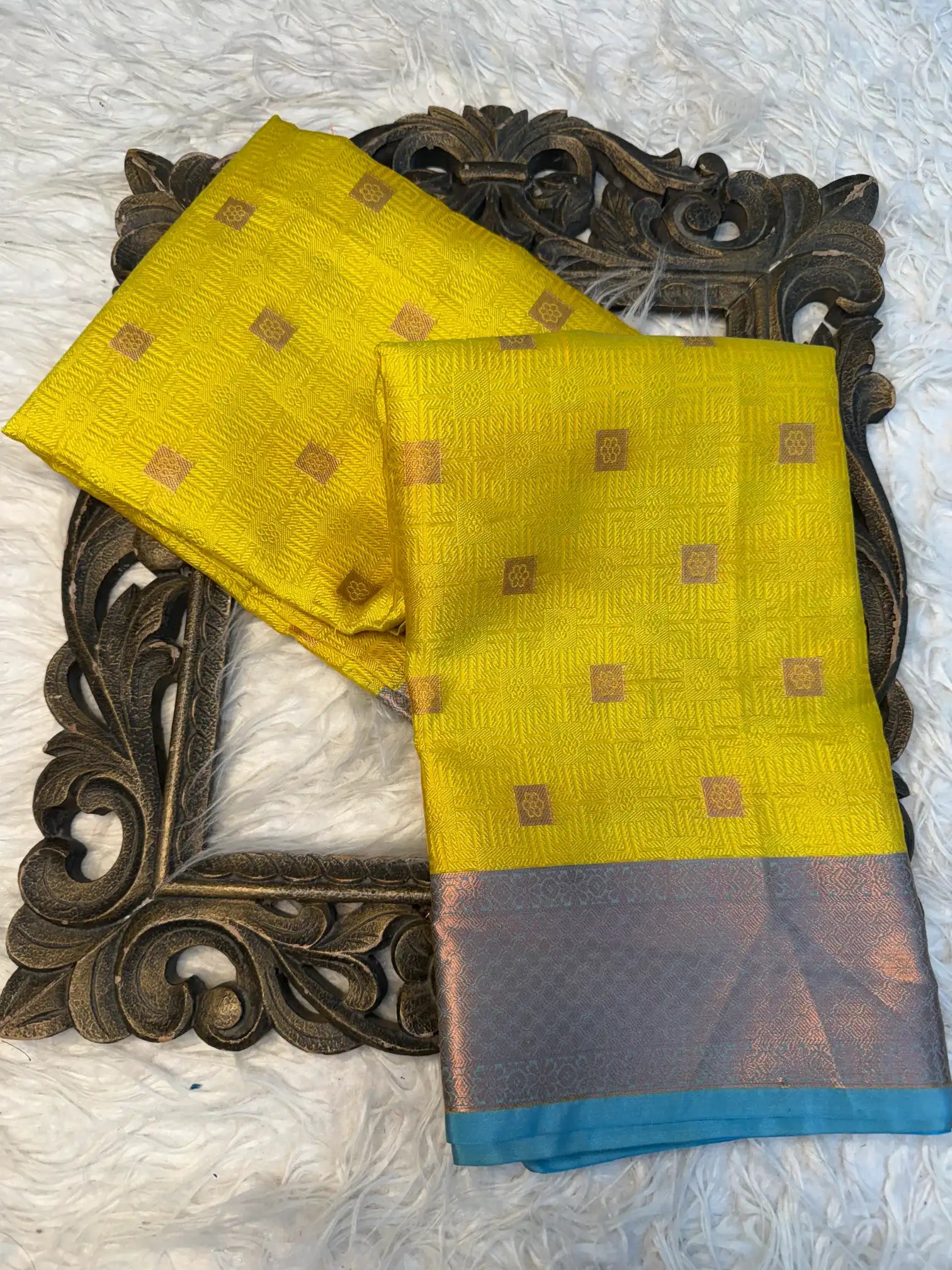Contemporary Weave Softsilk Heritage Banarasi Saree
