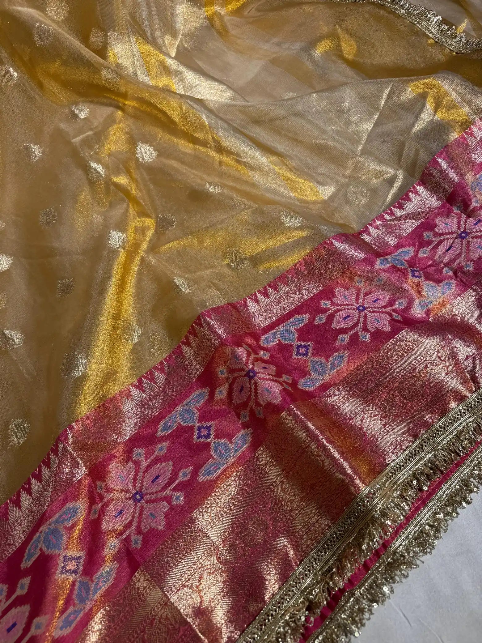 Golden Copper Tissue Silk Buta & Lace Work Banarasi Saree 