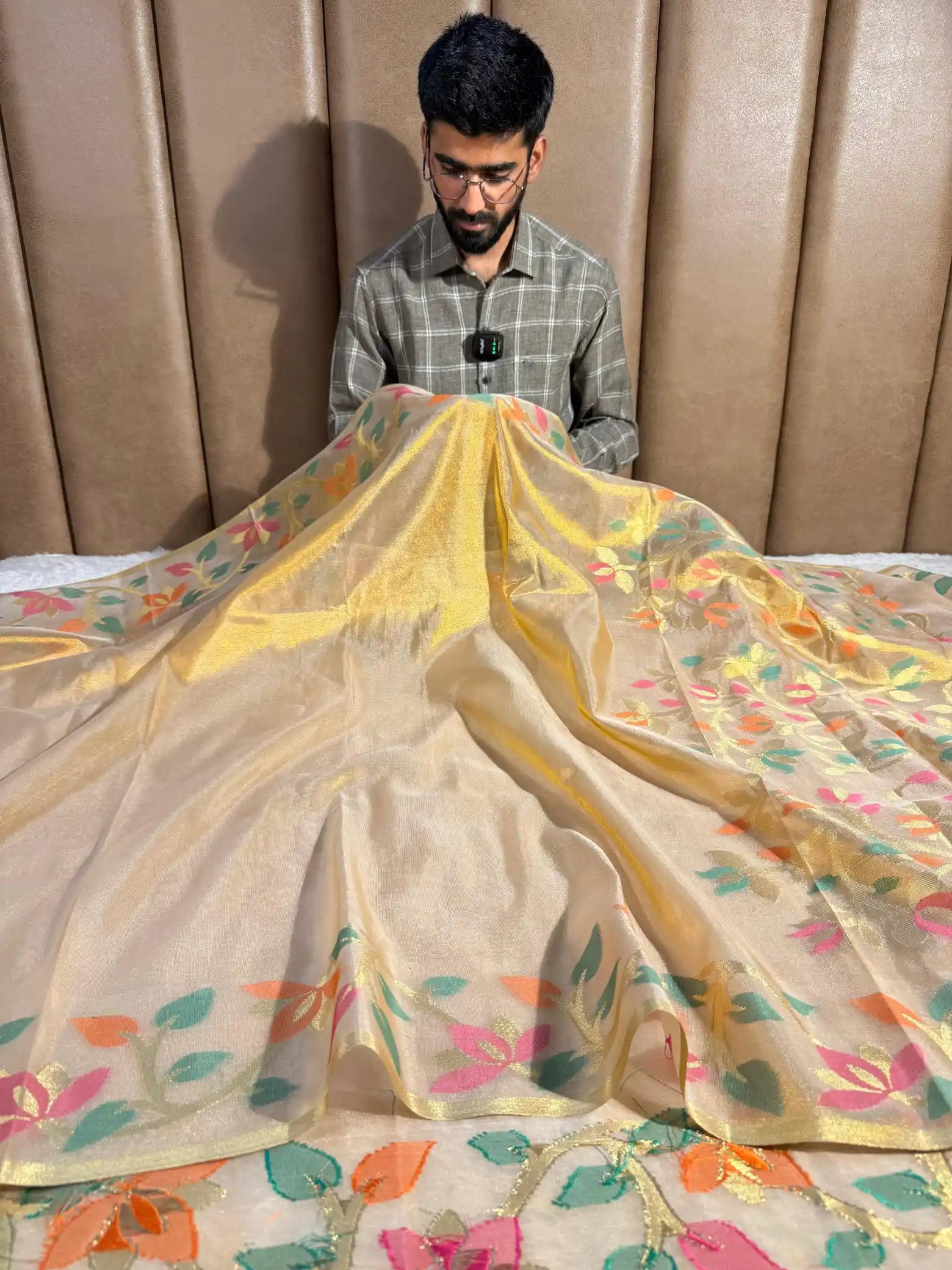 Golden Tissue Silk Colorful Floral Weaving Design Banarasi Saree