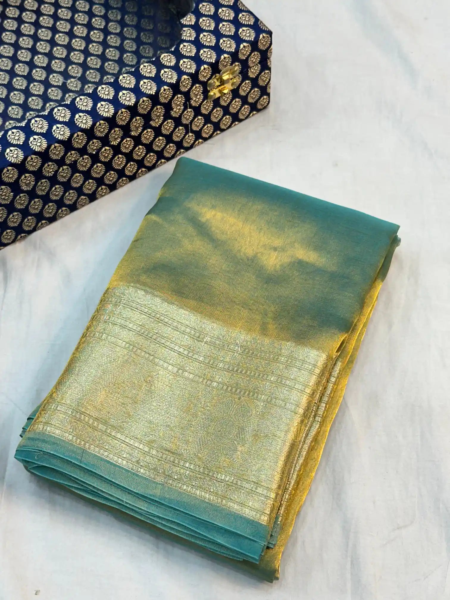 Green Dhoop Chaun Purple Pure Tissue Silk Banarasi Saree