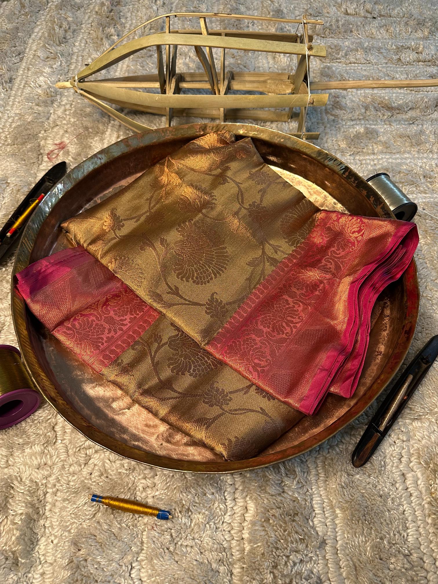 Eccentric Weave Softsilk Traditional Banarasi Saree