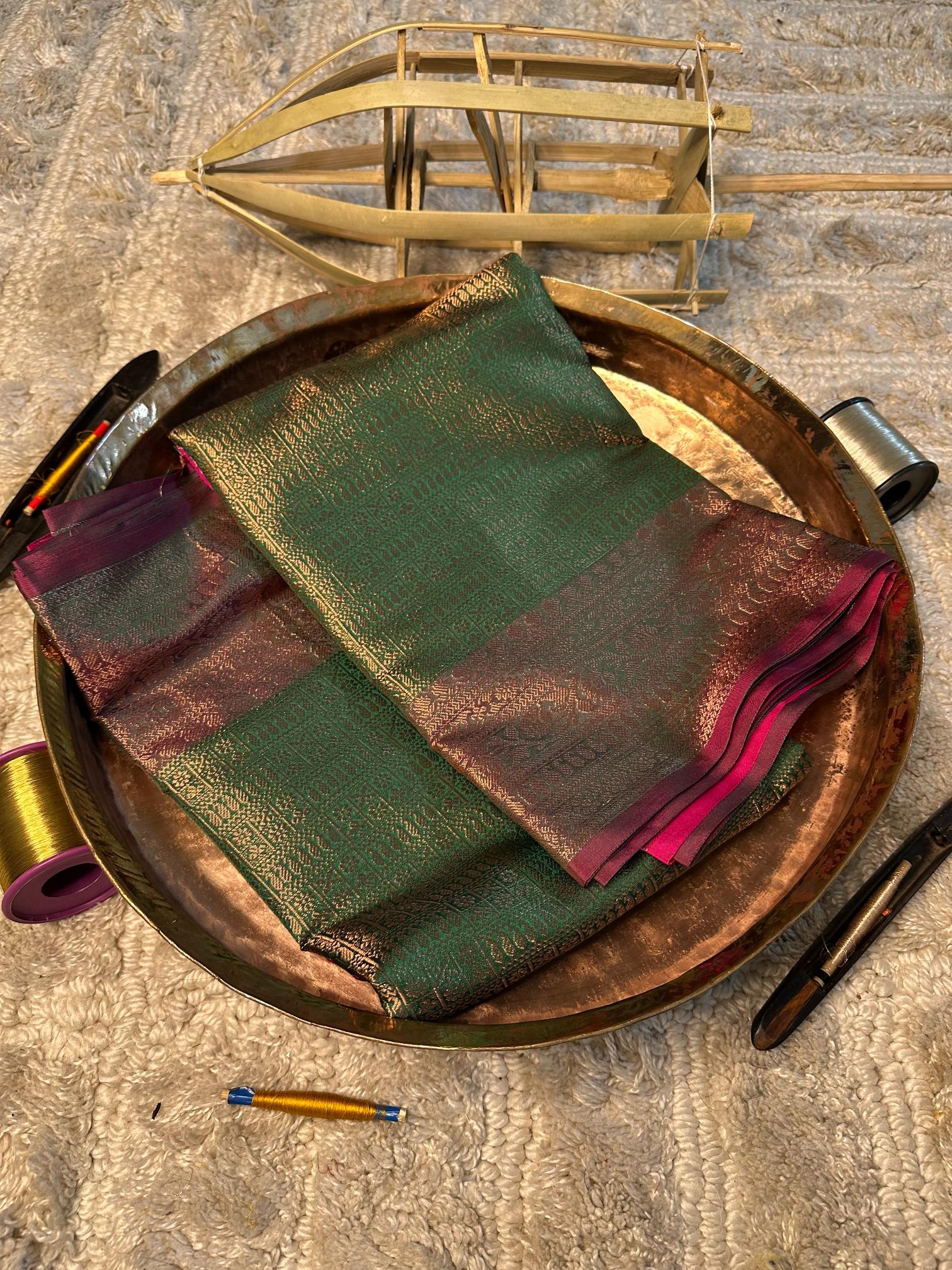 Eccentric Weave Softsilk Traditional Banarasi Saree