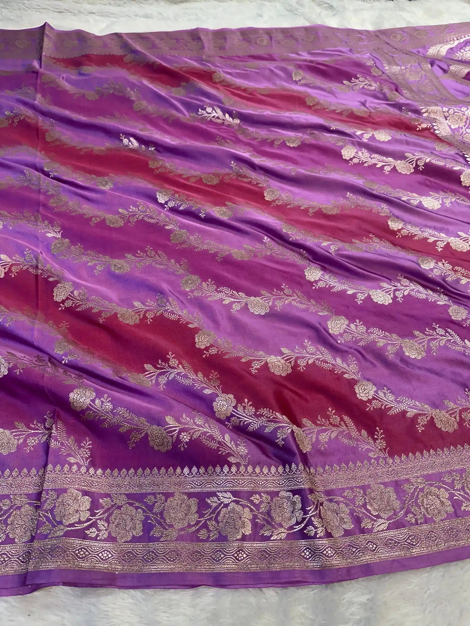 Handbrush Dyed Mashru Silk Banarasi Saree in Leheriya