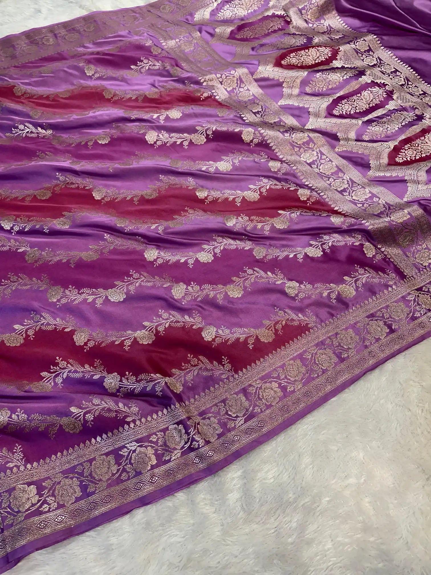 Handbrush Dyed Mashru Silk Banarasi Saree in Leheriya