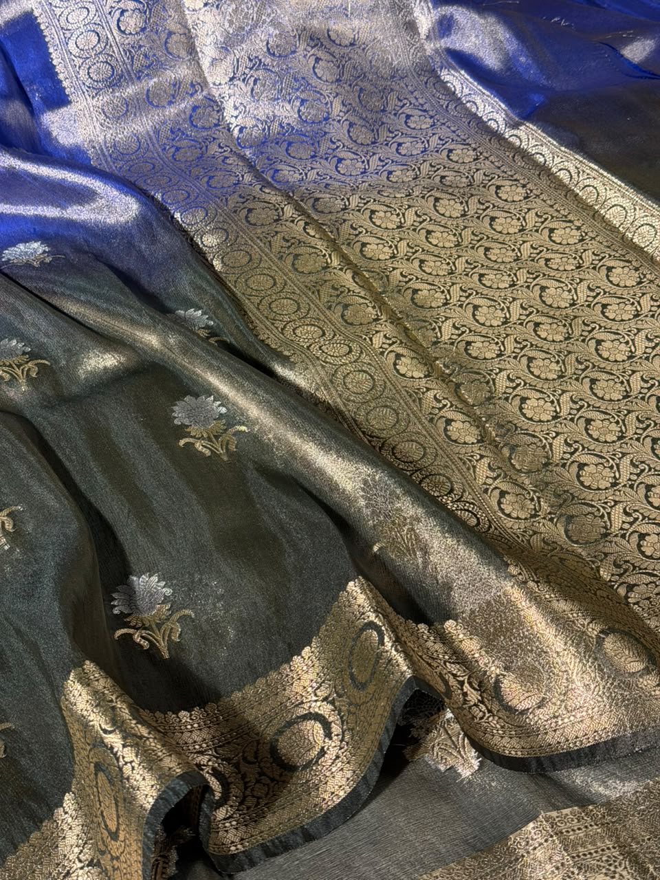 Ombré Blue Breathable Soft Tissue Banarasi Saree