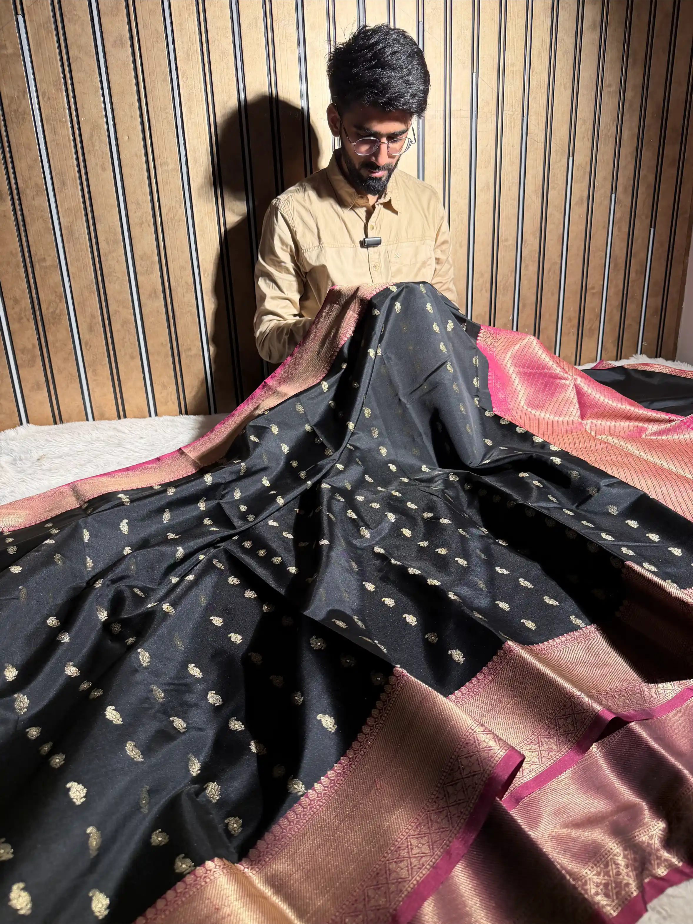 Jet Black Softsilk Contrast Traditional Banarasi Saree