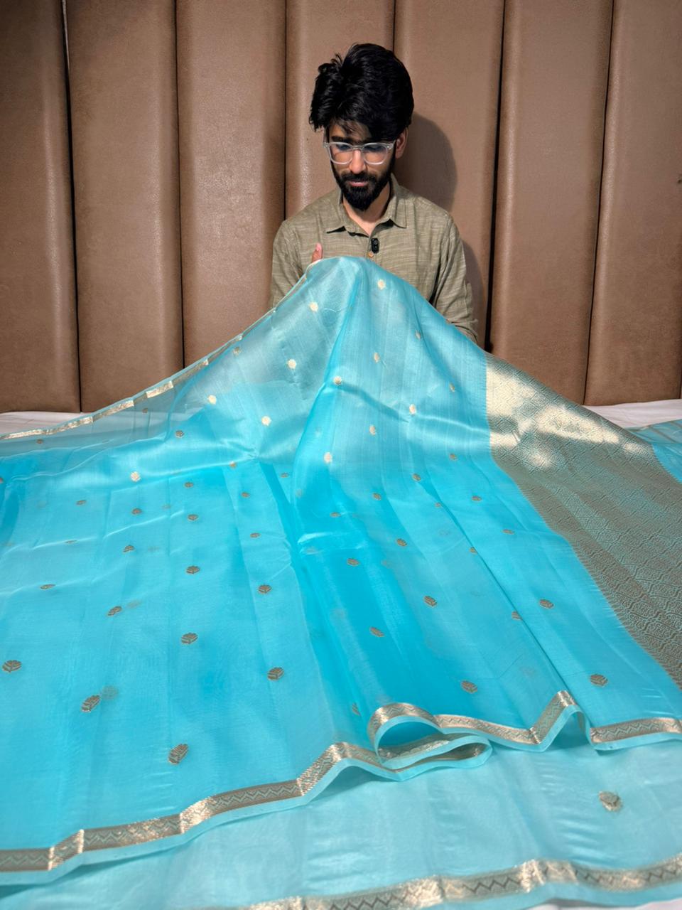 Firozi Blue Zari Buti Weave Organza Banarasi Saree