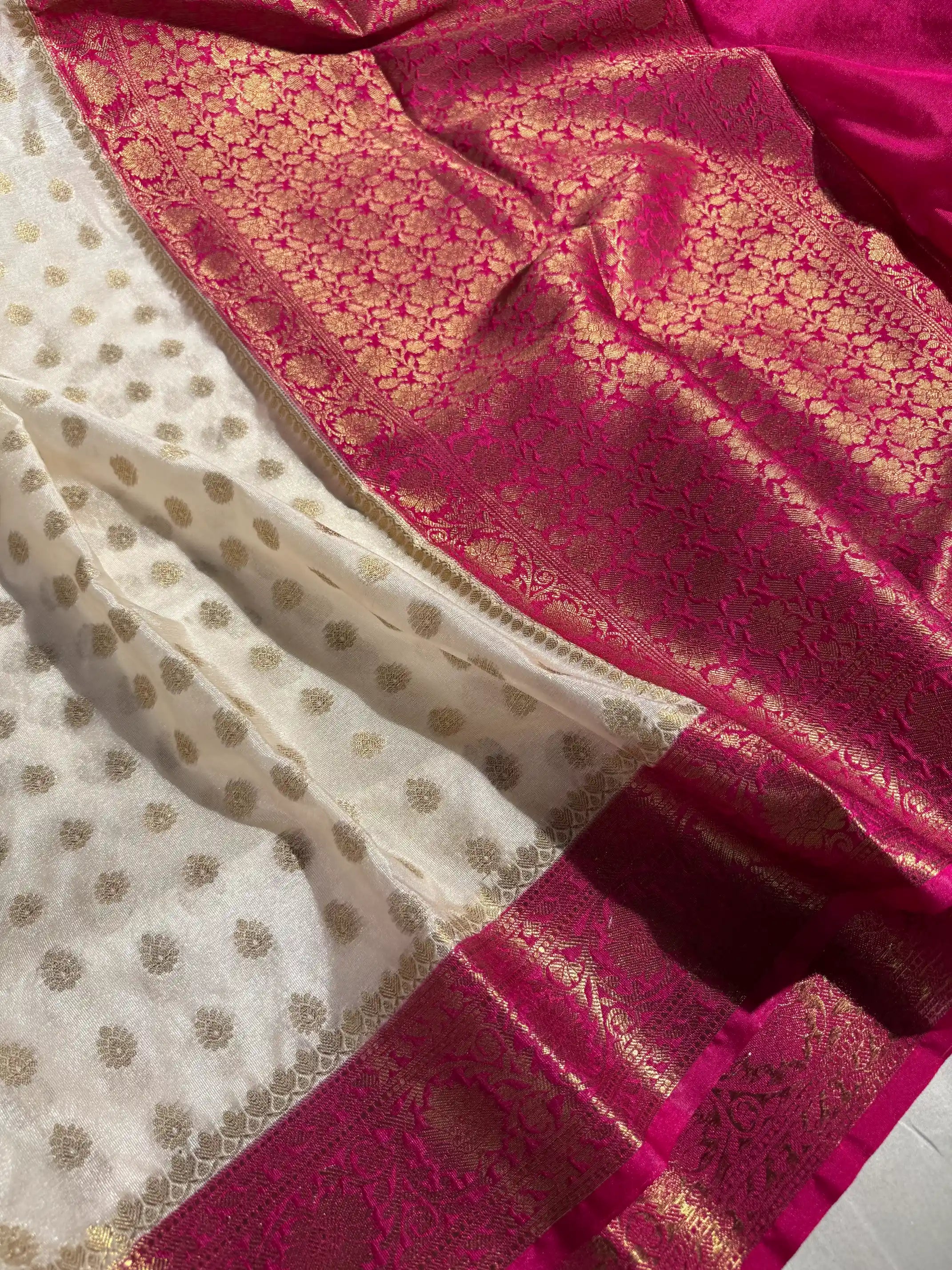 Light Cream Contrast Georgette Traditional Banarasi Saree