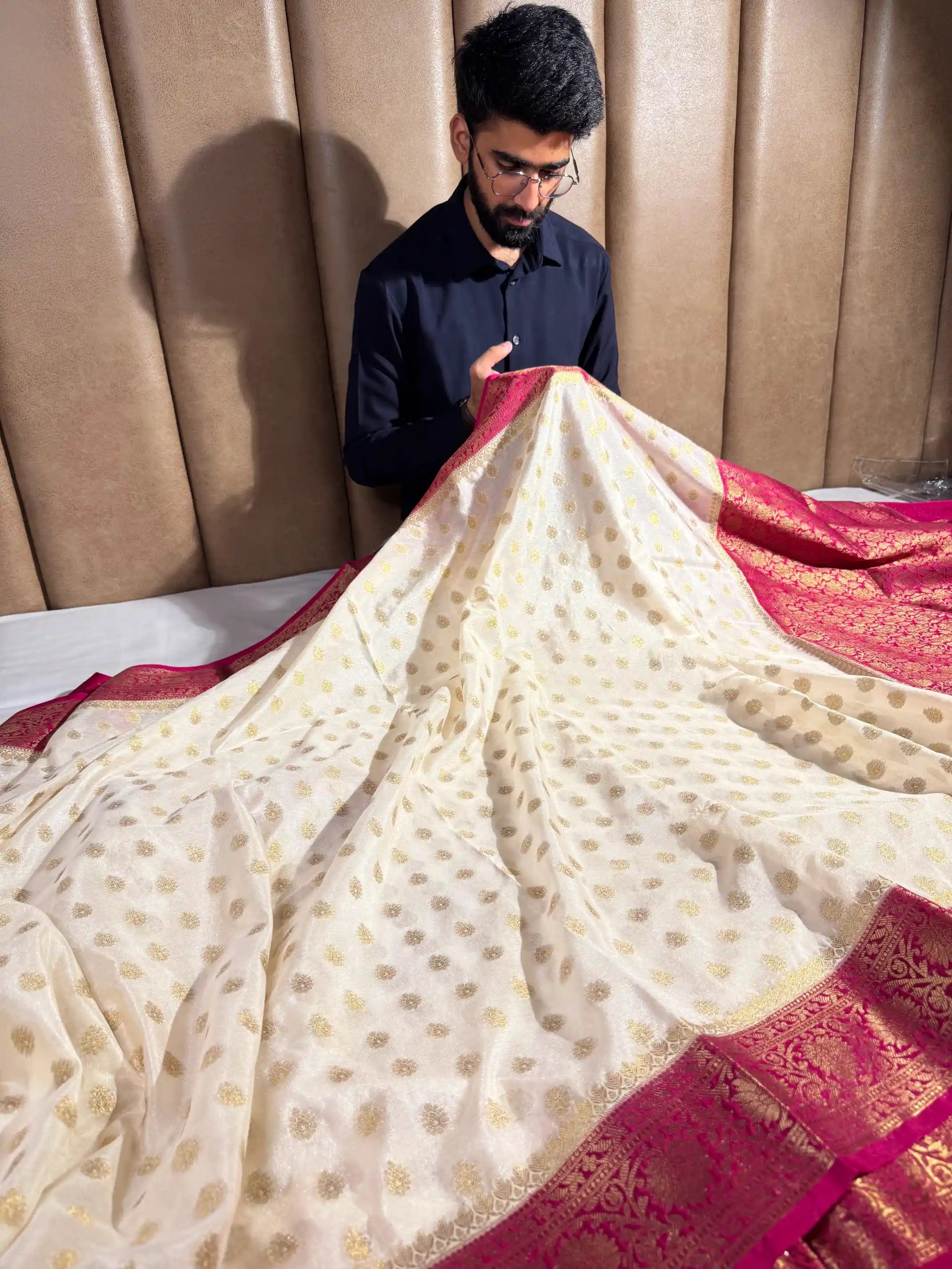 Light Cream Contrast Georgette Traditional Banarasi Saree