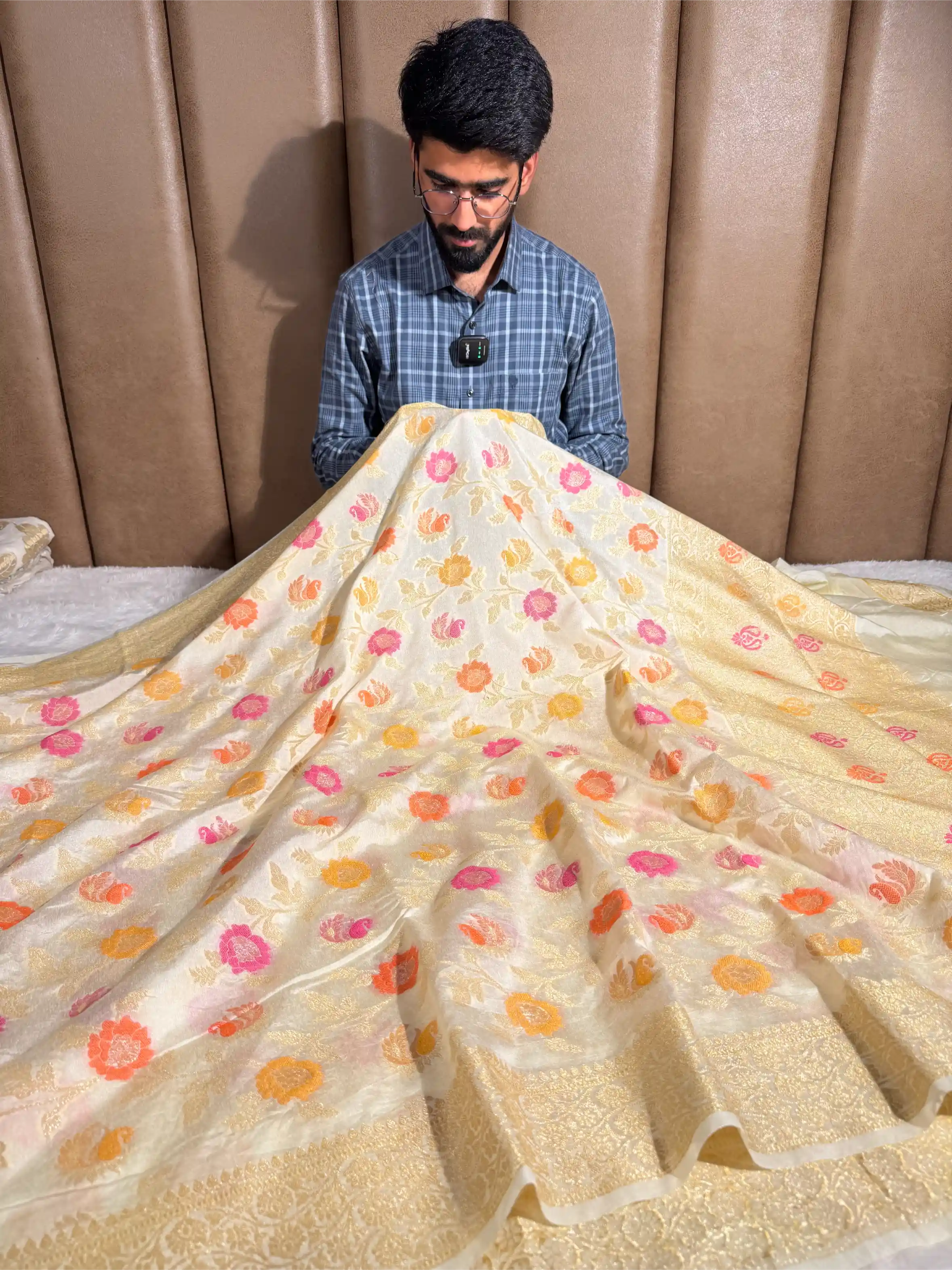 Light Cream Warm Silk Tilfi Meenakari Banarasi Saree