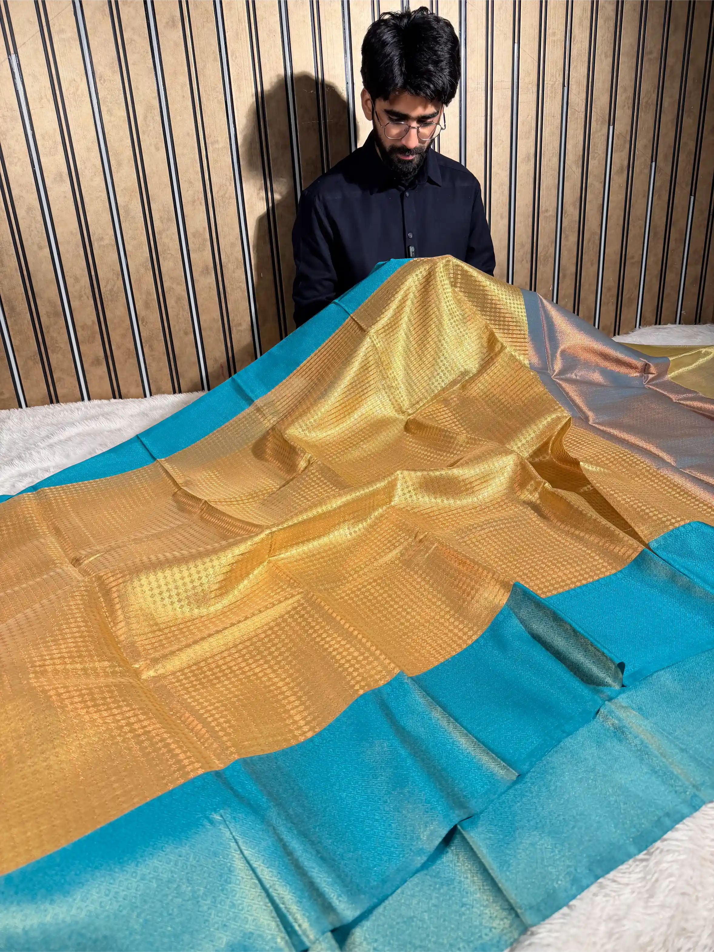 Light Gold Brocade Tissue Jacquard Saree