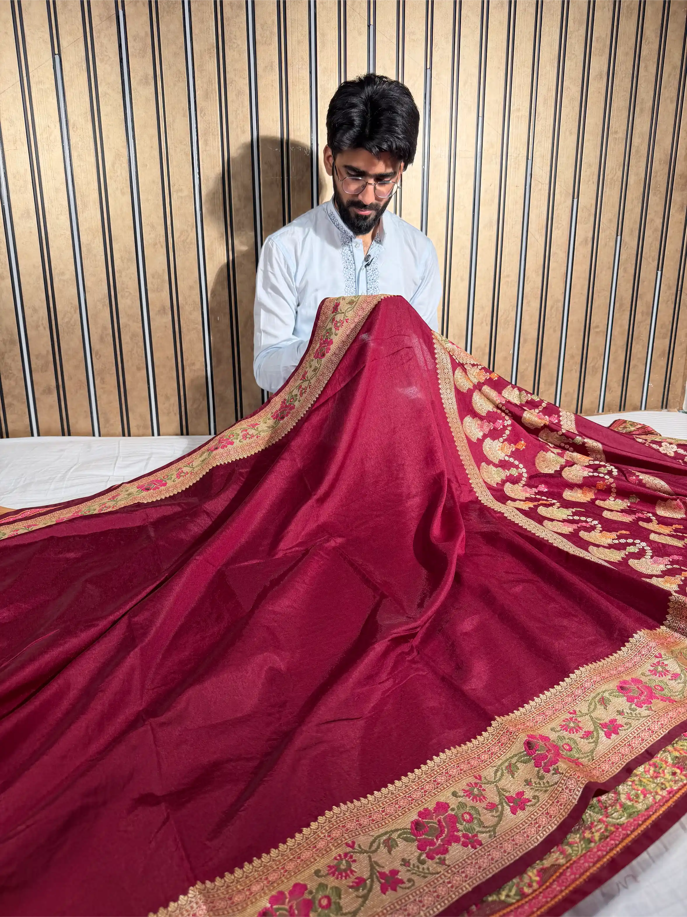 Light Maroon Georgette Silk Meenakari Banarasi saree