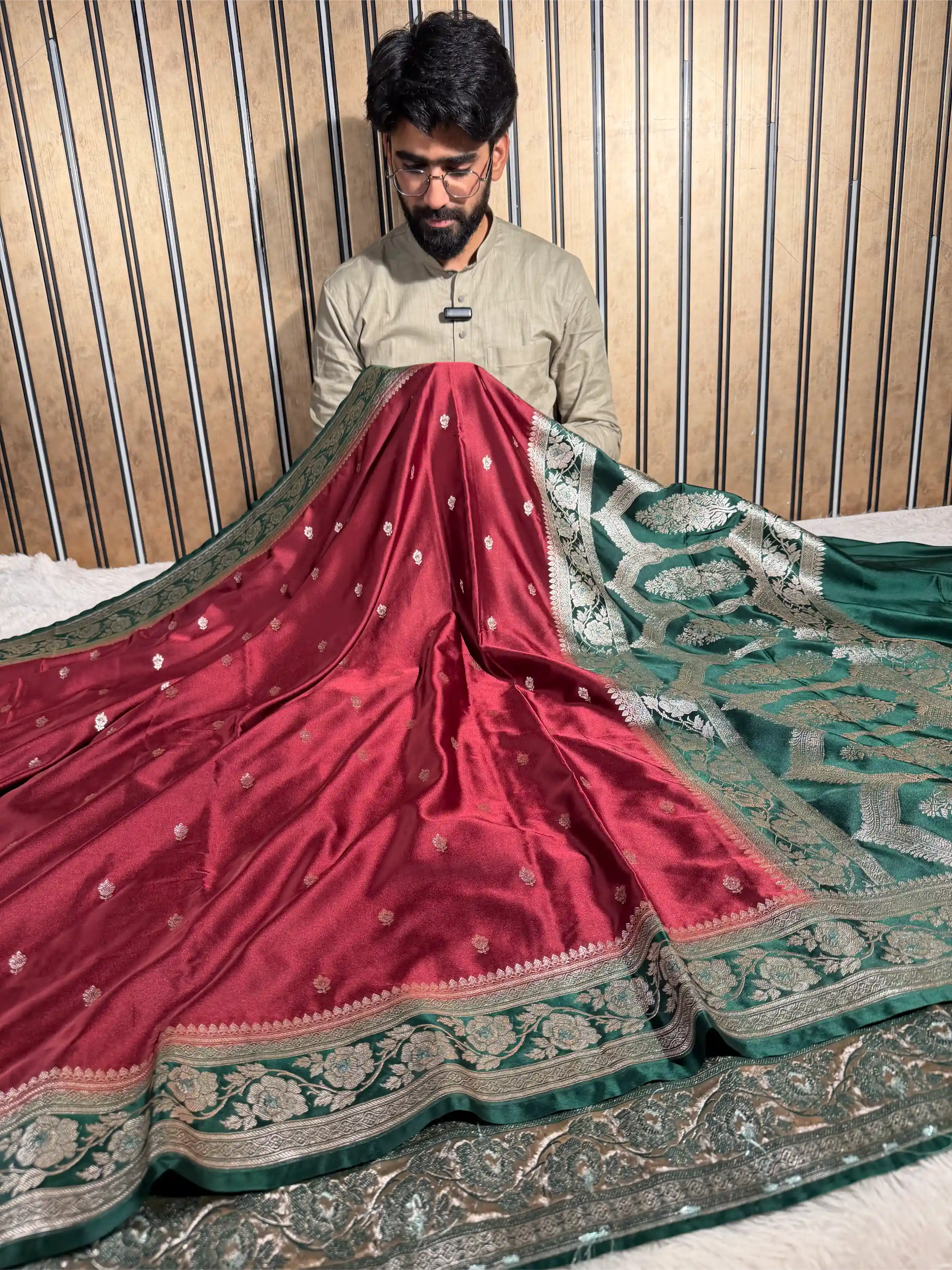 Light Maroon Mashru Katan Silk Eccentric Buti Banarasi Saree